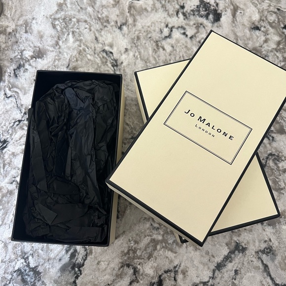 2x Empty Jo Malone boxes - Picture 2 of 3